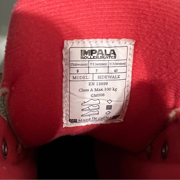 Aqua Impala Roller Skates - Picture 5 of 5